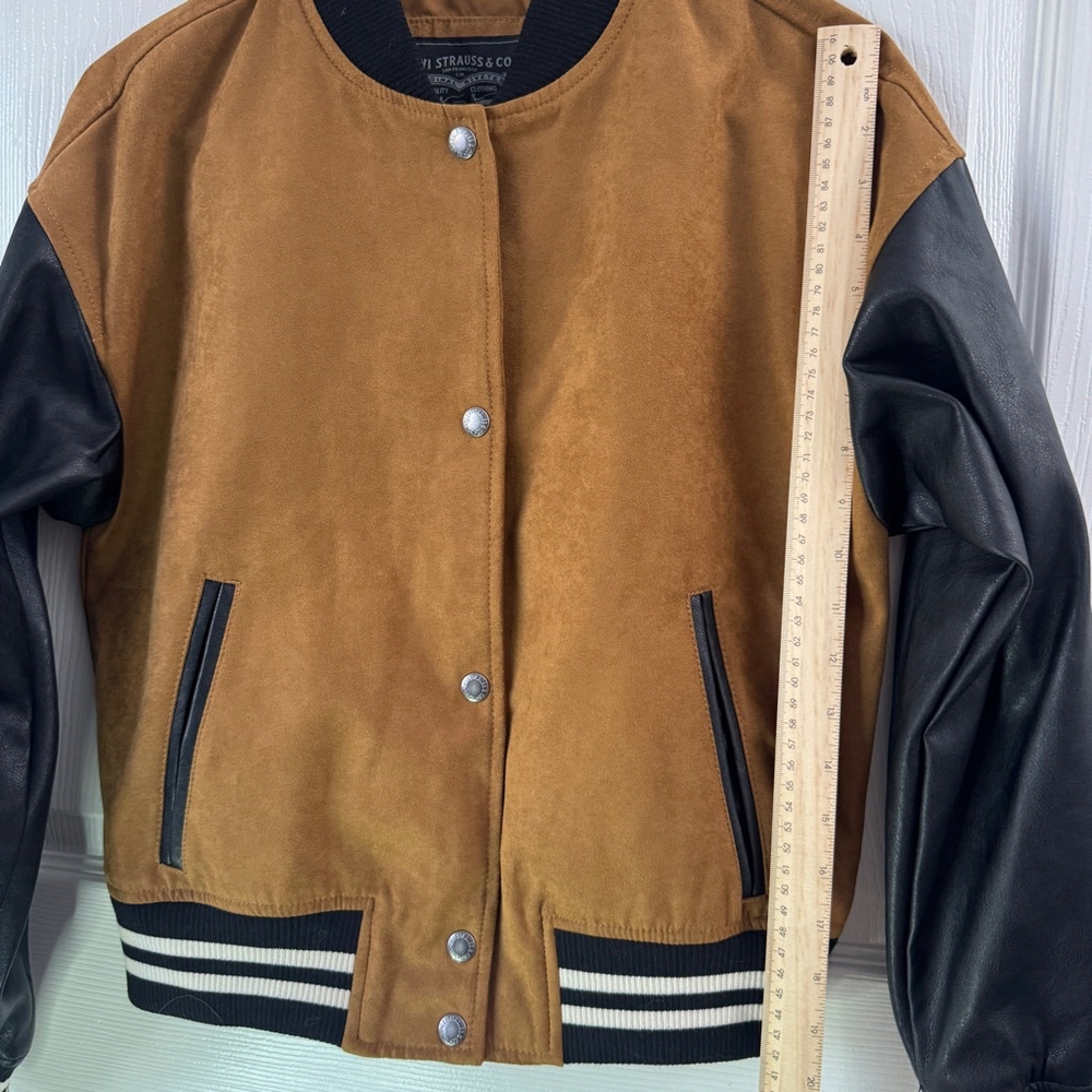Levi’s Women's Mixed Media Varsity Bomber Jacket, Tan NWT XS - Picture 10 of 12